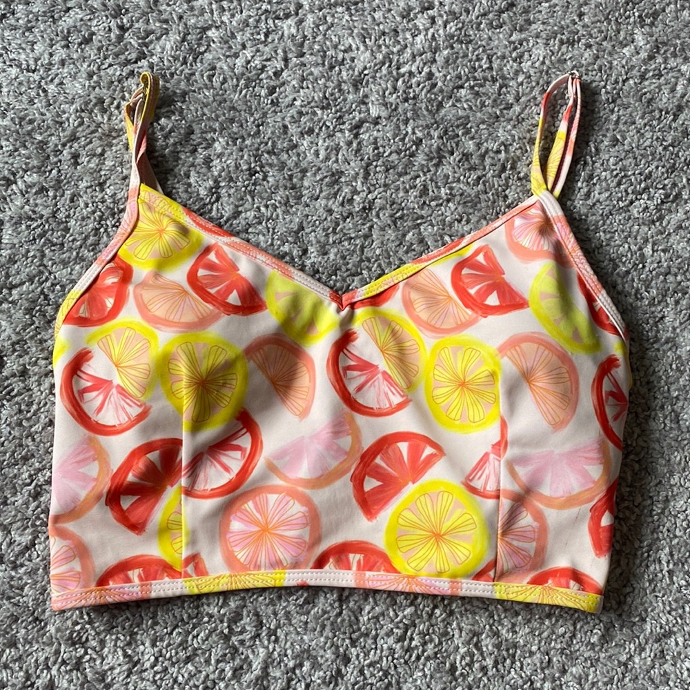 GUC-Play KJ Vcrop Top